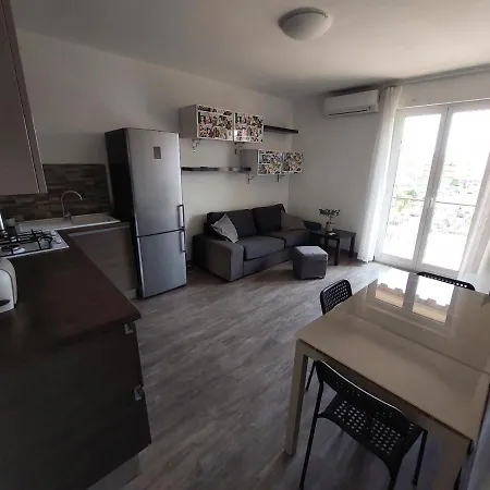 Casa Laura Апартаменты Вентимилья