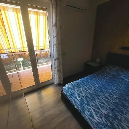 Casa Laura Apartment *
