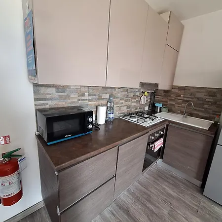 Casa Laura דירה ונטימיגליה